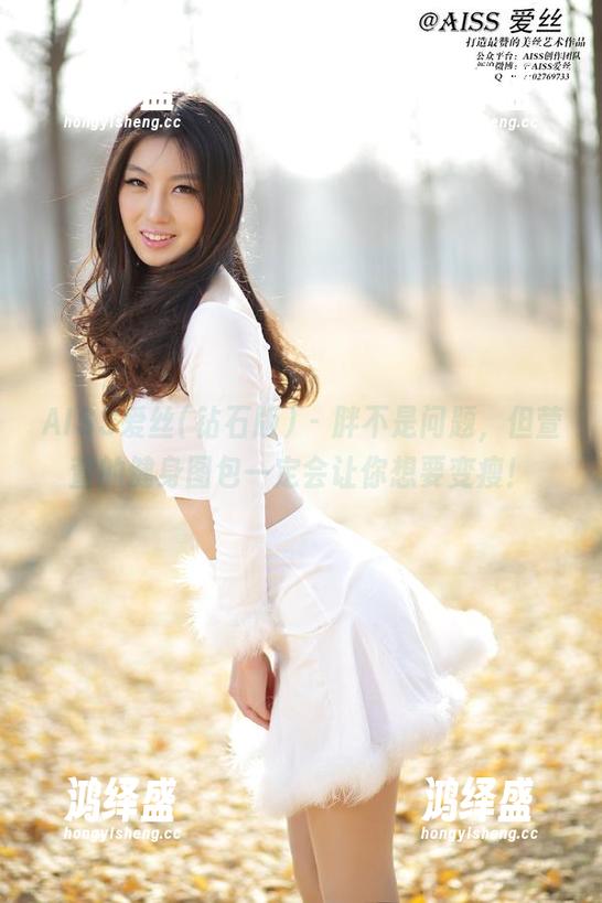 AISS爱丝(钻石版) - 胖不是问题，但萱萱的健身图包一定会让你想要变瘦！