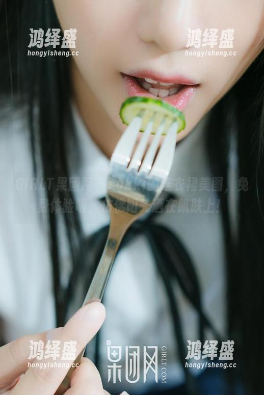 GIRLT果团网 - sukki的连衣裙美图，免费体验喔，仿佛阳光洒在肌肤上！