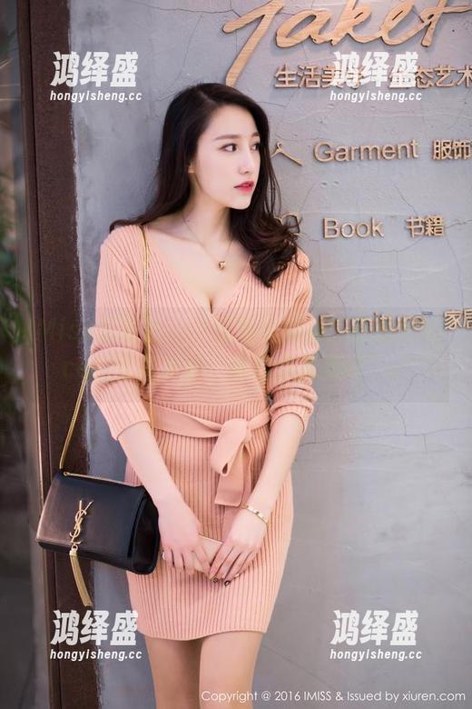 IMiss爱蜜社 - “原图大揭秘：张思允Nice的红裙私拍，真相总是美好”。