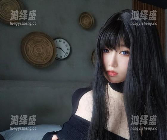 K酱最新作品集：从快递箱里跳出来的性感与幽默！