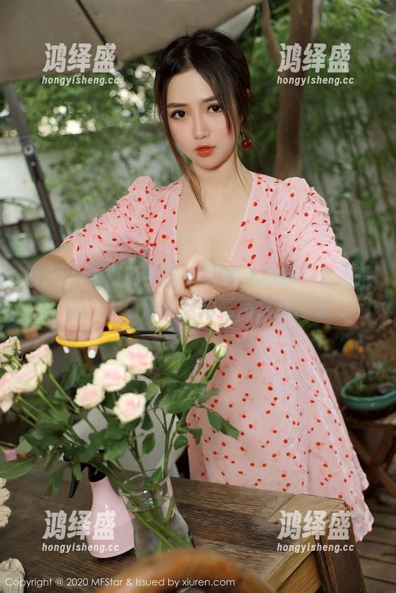 MFStar模范学院 - 玩转色彩的“人间荒糖”，让你沉迷的高清女孩图集