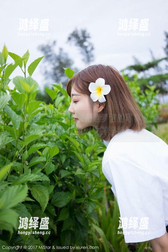 MiStar魅妍社 - 想把赵梦洁的写真收藏起来，墙上全是女神壁纸！
