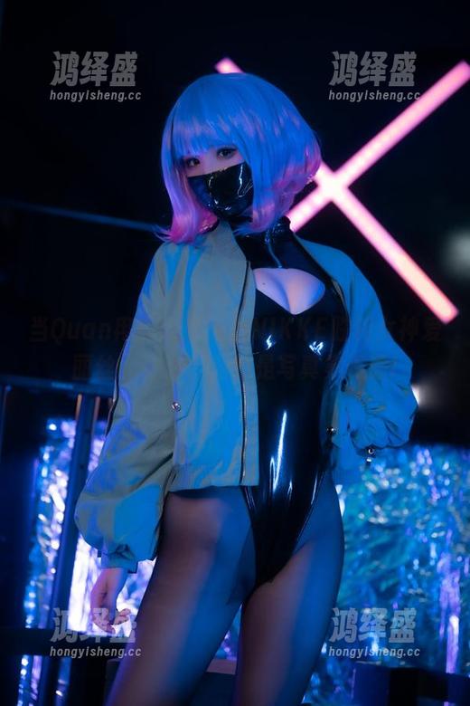 当Quan冉有点饿遇上NIKKE胜利女神爱丽丝，什么？竟然是写真集资源!