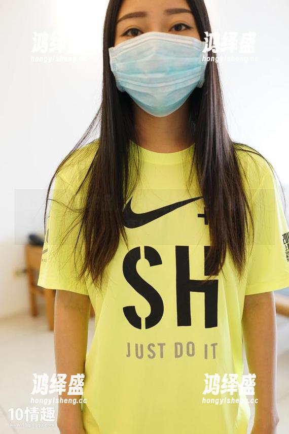 ROSI最新作品，和服里的那些小秘密分享给你