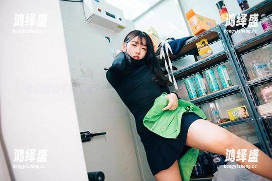 谁说御姐不能可爱？Sonson(손손)的写真原图证明一切！