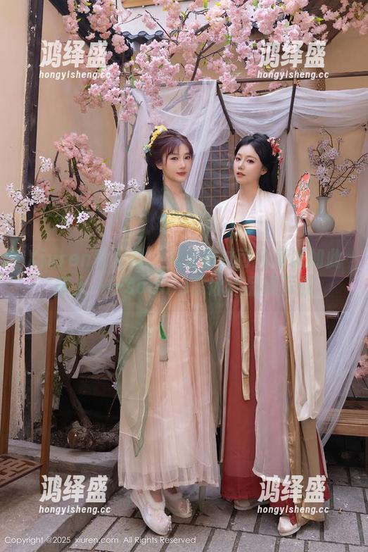 Xiuren秀人网 - 从未想过可爱可以如此撩人——sophie余冰作品集下载