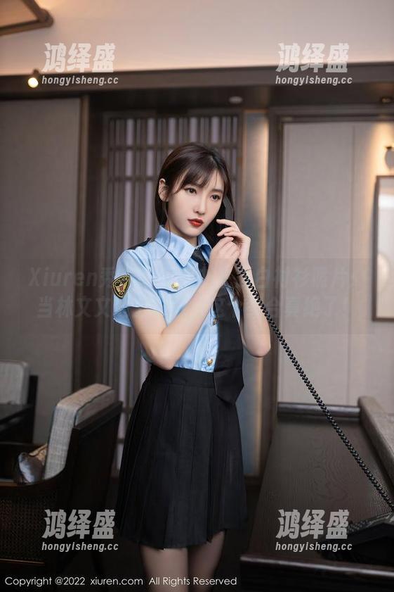 Xiuren秀人网 - 秘书主题白衬衫照片：当林文文遇上职场，这个组合真绝了！