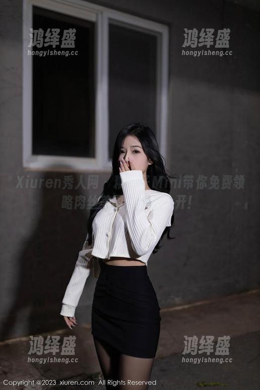 Xiuren秀人网-糯美子Mini Xiuren秀人网 - 糯美子Mini带你免费领略肉丝美图,眼福大开!