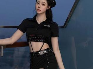 Xiuren秀人网 – 鱼子酱fish的连体衣，资源好想跟我分享：快来看看图片！