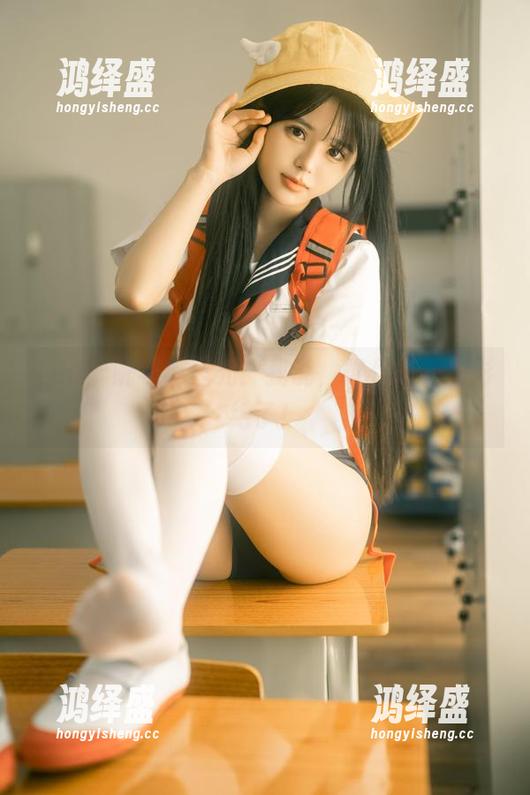 rua阮阮与无圣光：我说，裸足配这光影绝了！