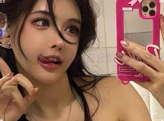 微密圈 – 于芷晴的网袜写真，壁纸变得像是在偷溜的欲望