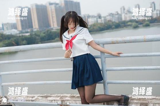 餐后甜点？不，是兔玩映画大长腿姐姐的cos写真，甜到你心里去！