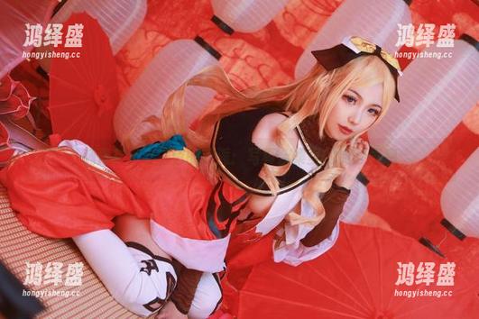 刺青Poi与白色的邂逅：写真合集里的微妙气息