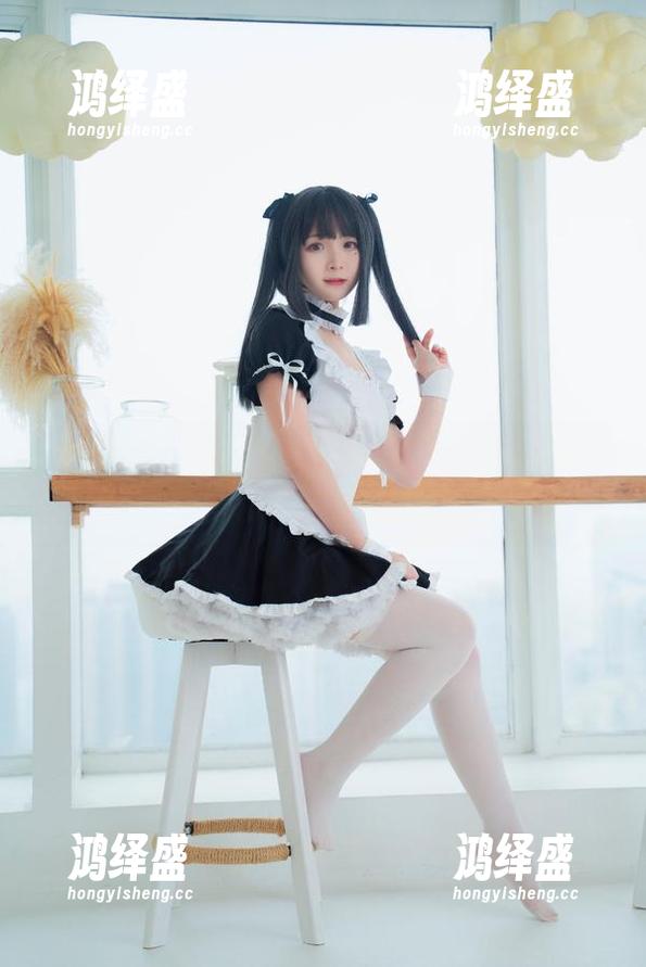 牛仔双马尾里的古川kagura：写真作品里的‘野性感’