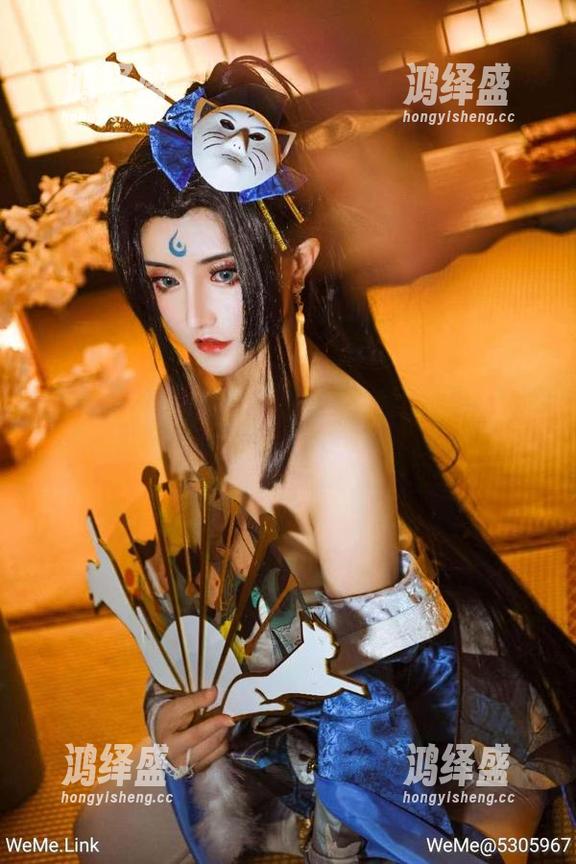 微密圈 - 古阿扎泳装套图，日光浴下的女神，你敢看吗？
