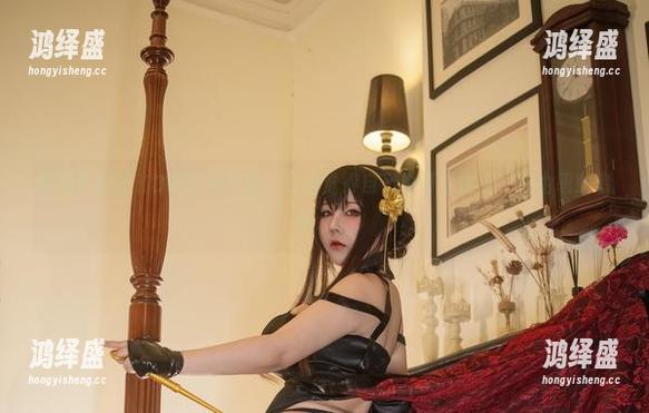 咔喵KANEKO职业装写真：让你觉得自己也可以披上“自由职业者”的光环！