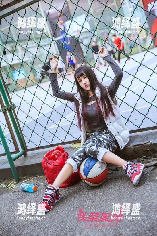 头条女神 - 乔安的黑色魅惑，免费合集到手，准备好心跳加速了吗？