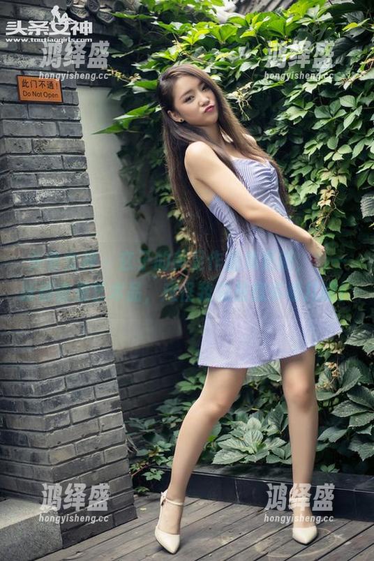 头条女神 - 玄子的美足作品集更新，每一张都像是艺术品，难怪我总是想多看几眼！