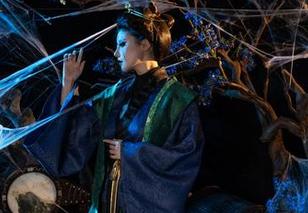 从未见过的奈汐酱Nice——31号自拍本黑网衣图集，真是潮流风向标。