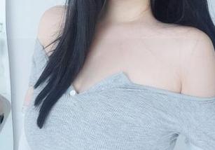 想要一场浪漫的夏天？女主K的写真分享会让你沉醉！