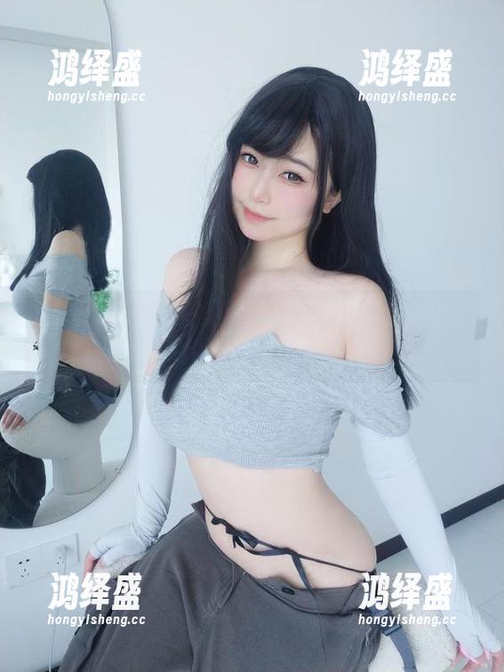想要一场浪漫的夏天？女主K的写真分享会让你沉醉！