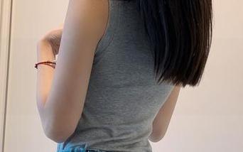 微密圈 – 厨娘妮是老虎的图集：谁说做饭不能很撩？福利满满的华丽妆点。