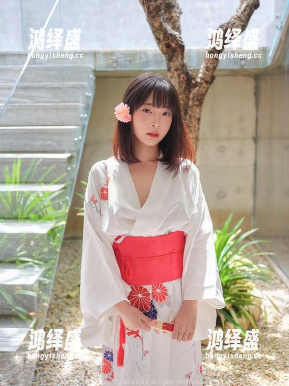 姜仁卿(강인경)的泳装私房写真：清凉一夏，你准备好了吗？