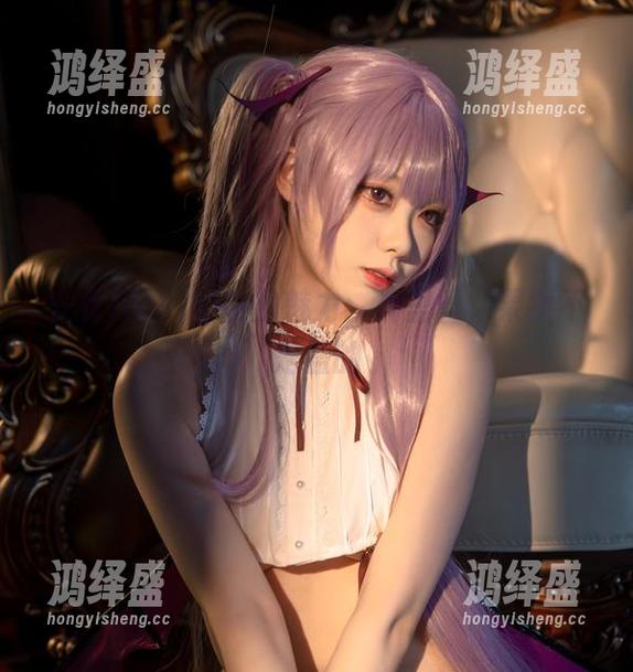 安食Ajiki的私拍魅力：裤里丝，果然不是盖的