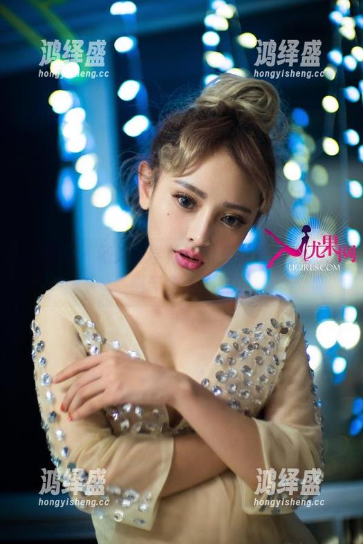 尤果网 - 杨乔之学姐：时光静好的合集，细节令人心醉