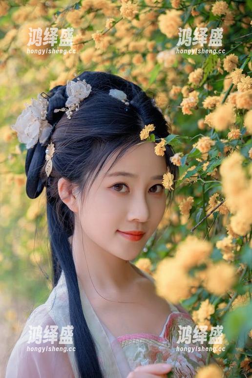 年年Nnian学姐的秘密照片大合集：高清下载来袭，准备好了吗？