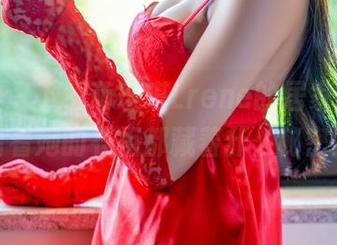 推女神 – 下载萌琪琪Lrene的居家图集，看看她的衣柜都藏着什么秘密！