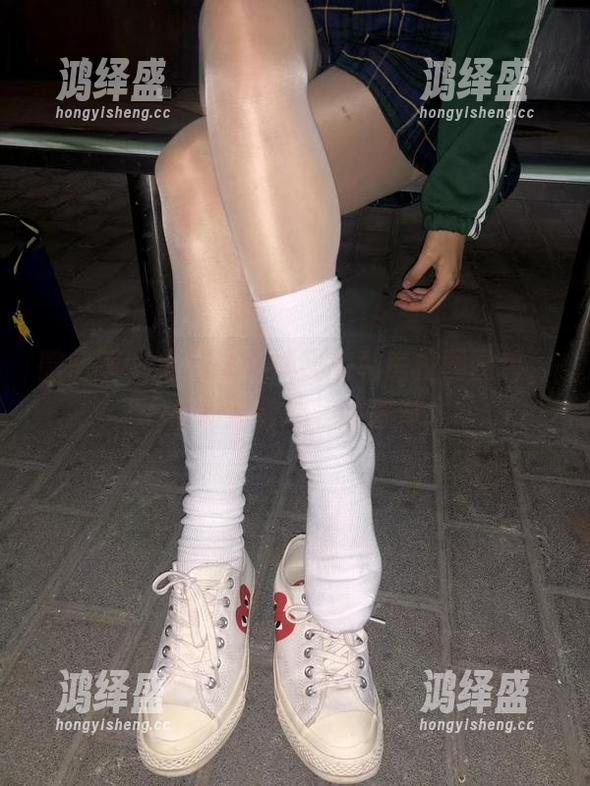 微密圈 - 无敌哒小姨妈的私房校园图包，心动指数爆表的感觉