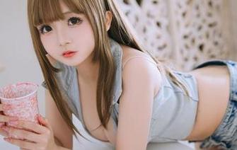 日奈娇的透明世界：在cos原图中畅游的感觉。