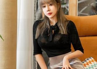 星颜社 – 想要油亮的感觉？李若汐ci写真集等你下载，快来围观！