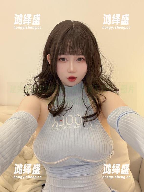 迷失在是依酱吖的全套丰满五月中，图片都是肥宅快乐水！
