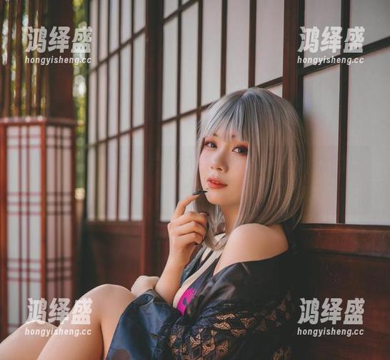 仅仅一组裸足照片，末夜787如何俘获你的目光？