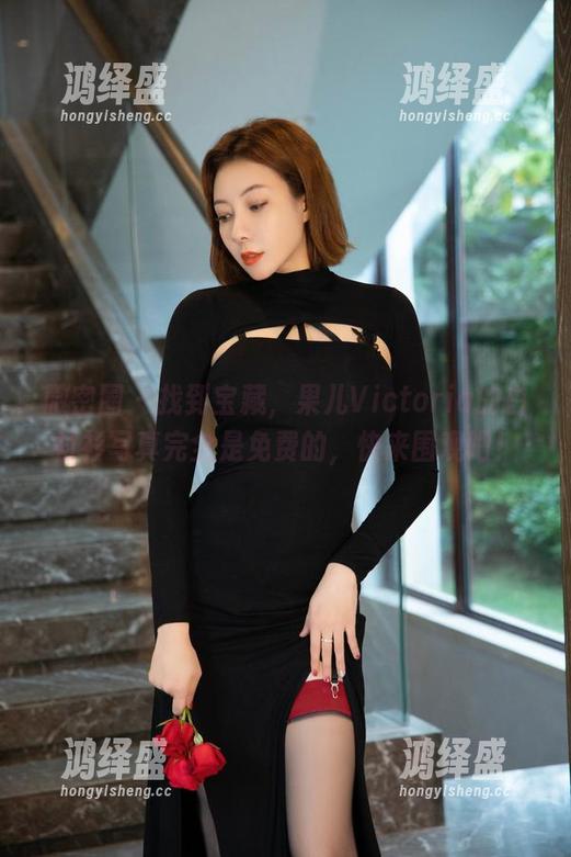 微密圈 - 找到宝藏，果儿Victoria的白衬衫写真完全是免费的，快来围观吧！