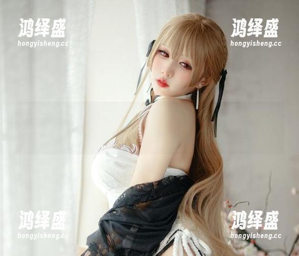 免费！猫田圣奈奈的“天使”套图——谁说天使不能吃零食？看她玩票的模样，真是调皮！