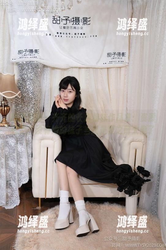 甜予摄影 - 齐齐的长白棉袜作品集：资源匮乏？没有她的袜子当还是要之前太傻了