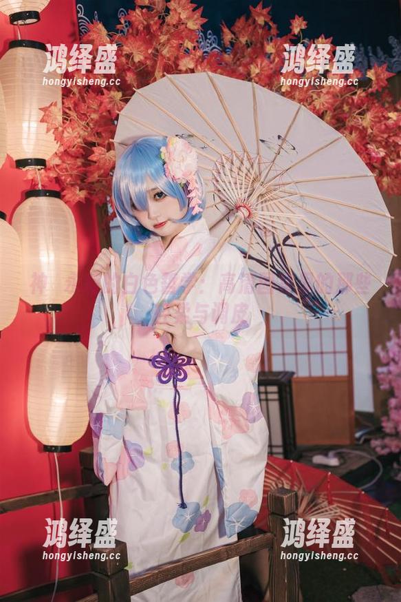 神沢永莉的白色哲学：高清图集里的那些轻柔与调皮