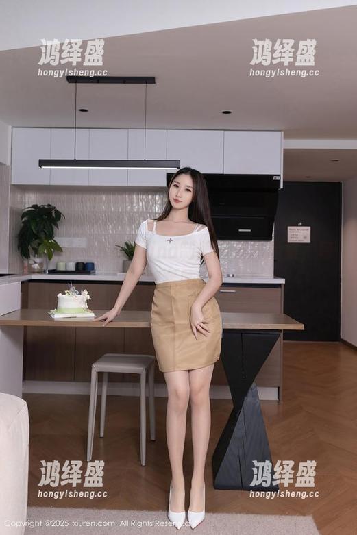 秀人网 - 双笙Alina制服高清作品集，每一张都把我脑洞打开！