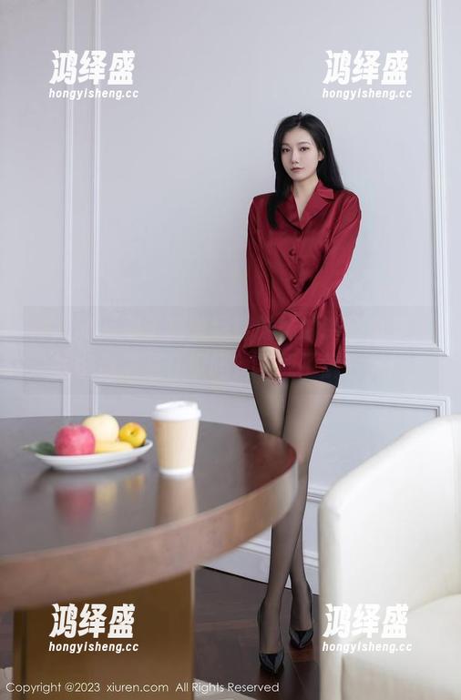 秀人网 - 看了猫咪巨臀妹妹的制服全集，我能说这是在撩吗？下载了解一下！