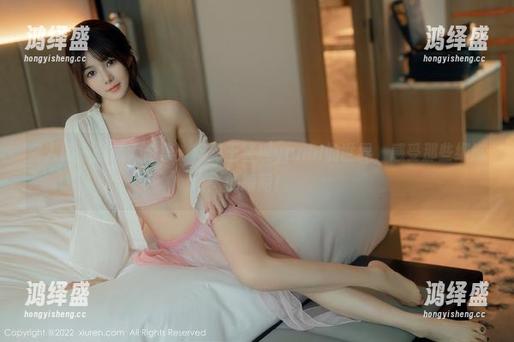秀人网 - 丝袜大合集：畅游王馨瑶yanni的世界，感受那些细腻的瞬间！