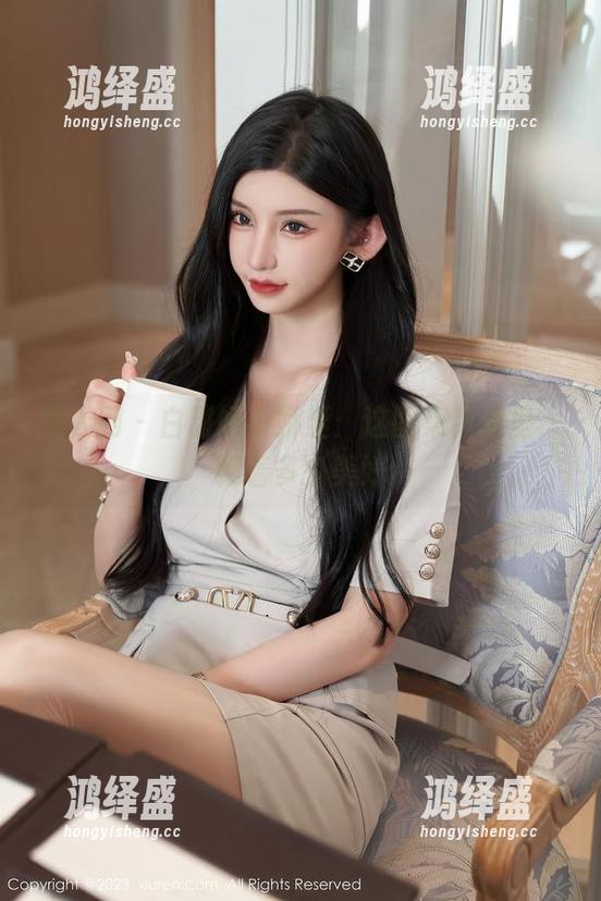 秀人网 - 白甜娇小娇躯：这图集精选里，藏着多少美好
