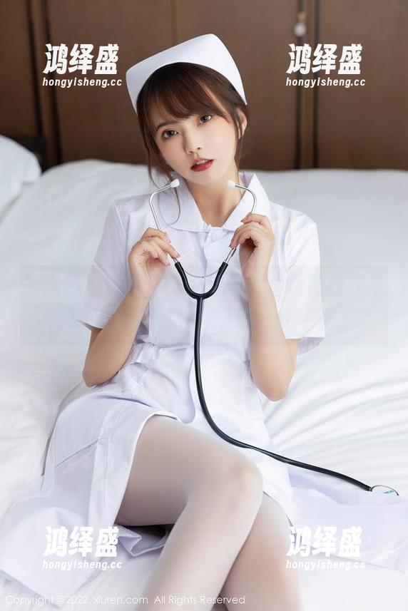 秀人网 - 想看苏小曼babyface的豹纹写真集？点击下载，感受那一抹野性！