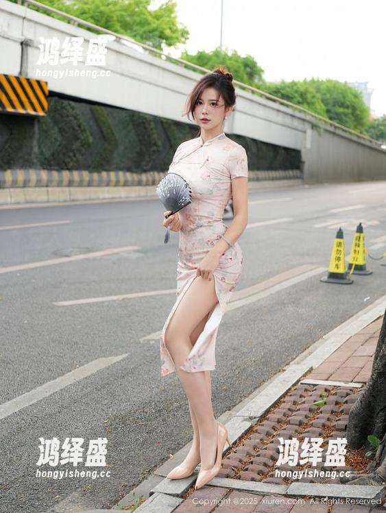 秀人网 - 雨儿baby的美图分享：剧情配得上奥斯卡，暗藏喜剧的惊喜！