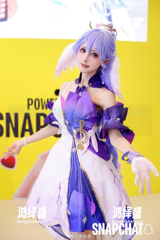 紫氯氯的无尽夏：这不是普通的写真资源，是温度与光影的结合！
