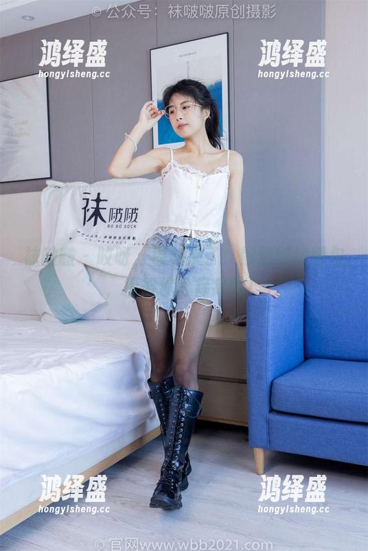袜啵啵 - 哎呀，福利来了！熊熊厨娘图包，撩得你心痒痒的！
