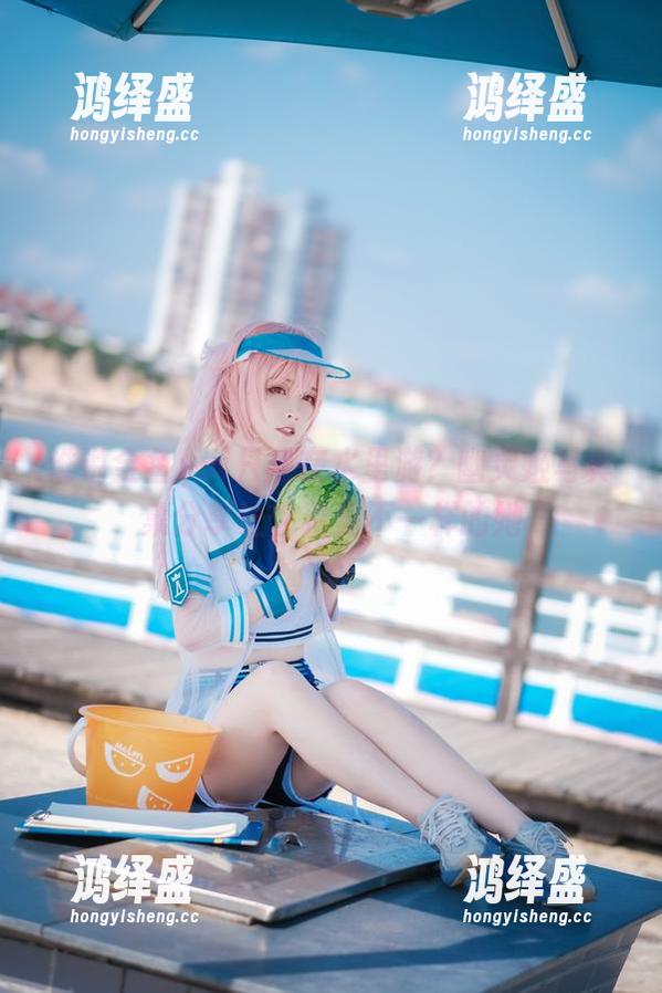 谁说金鱼yui只能在水里游？幽灵姬写真集分享让你看见不一样的她
